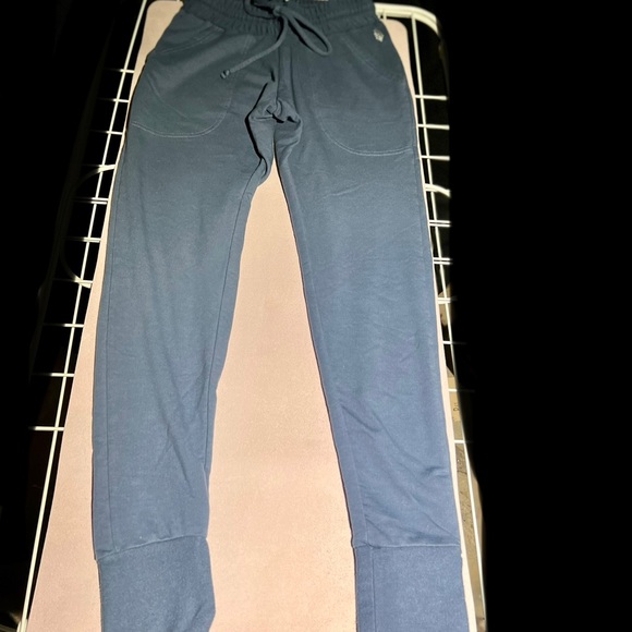 Womens FP movement joggers - Picture 2 of 4